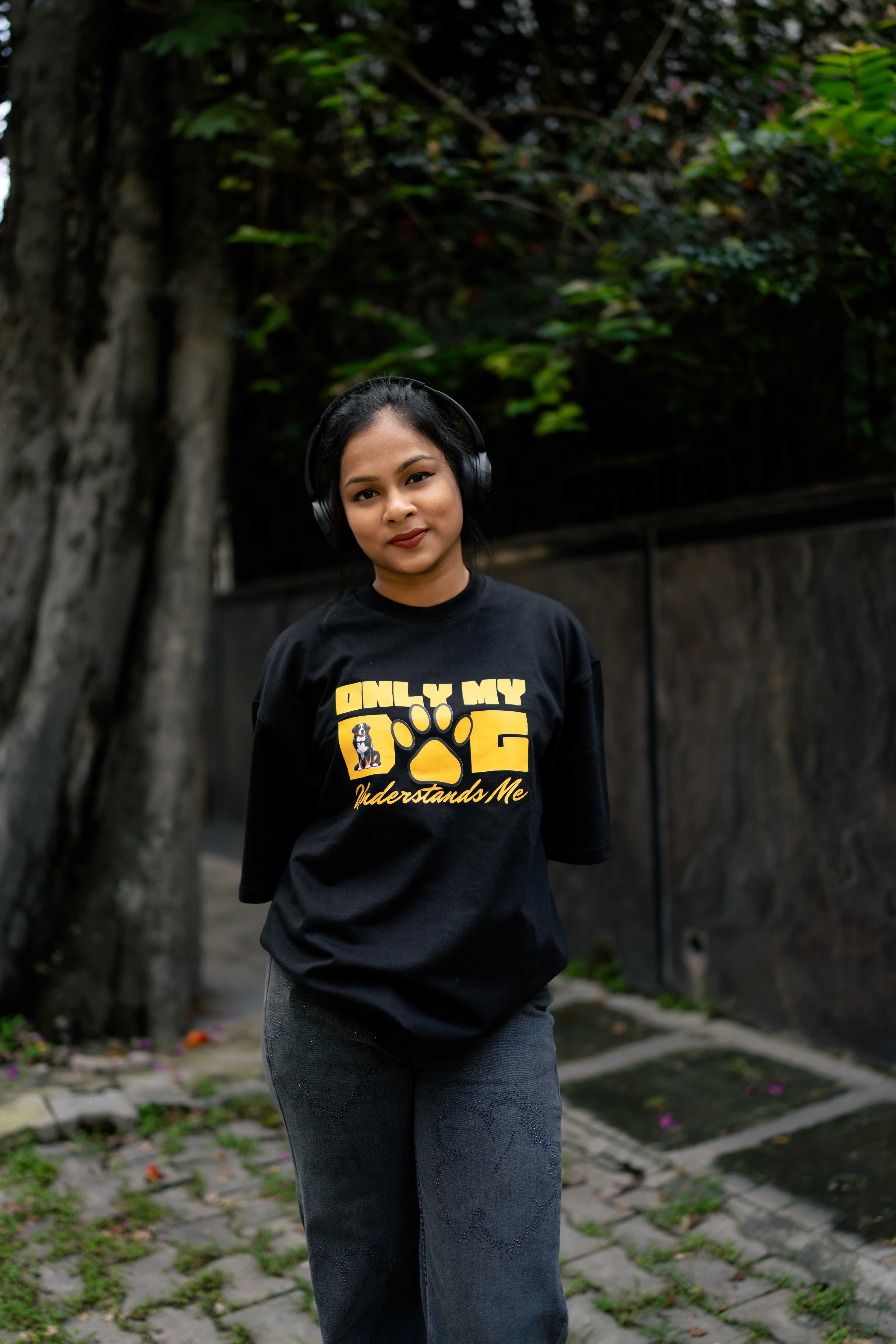 AI Try-On Demo - Woman wearing black sweatshirt